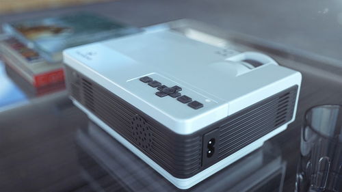 投影儀產(chǎn)品動畫 點亮視覺盛宴的未來科技